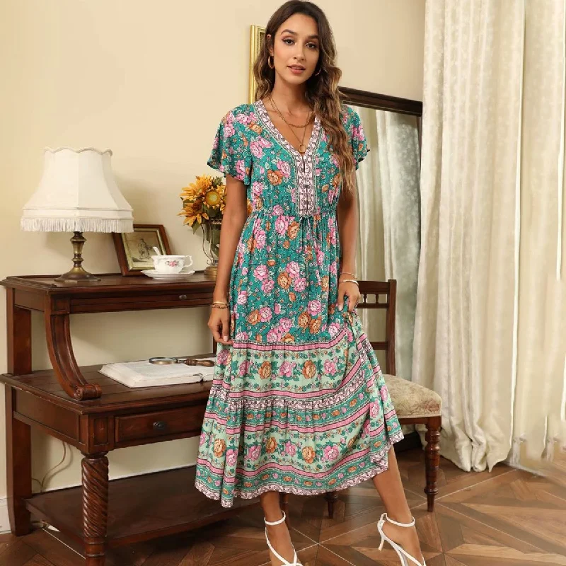 Women's Professional Apparel BerriesJam - Ethnic V Neck Floral Printed Dress